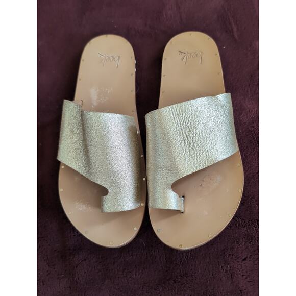 beek Shoes - Beek Leather Toe-ring Sandal Gold Women's Size 7 Rare Discontinued